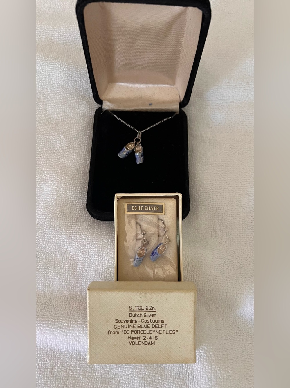Blue Delft Shoe Charm Necklace and Earring Set